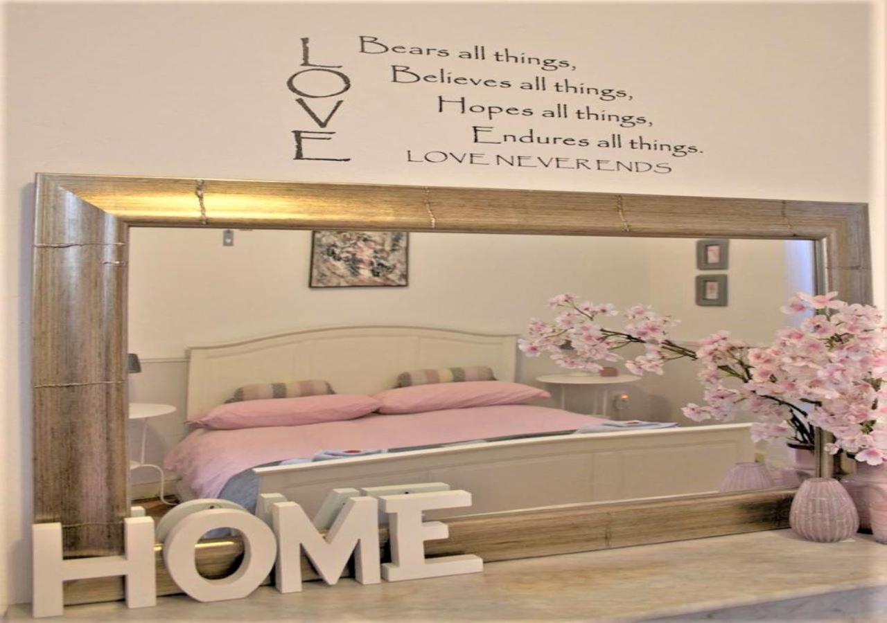 Bed & Blessing / Casa Borgo Hotel Locarno Bagian luar foto